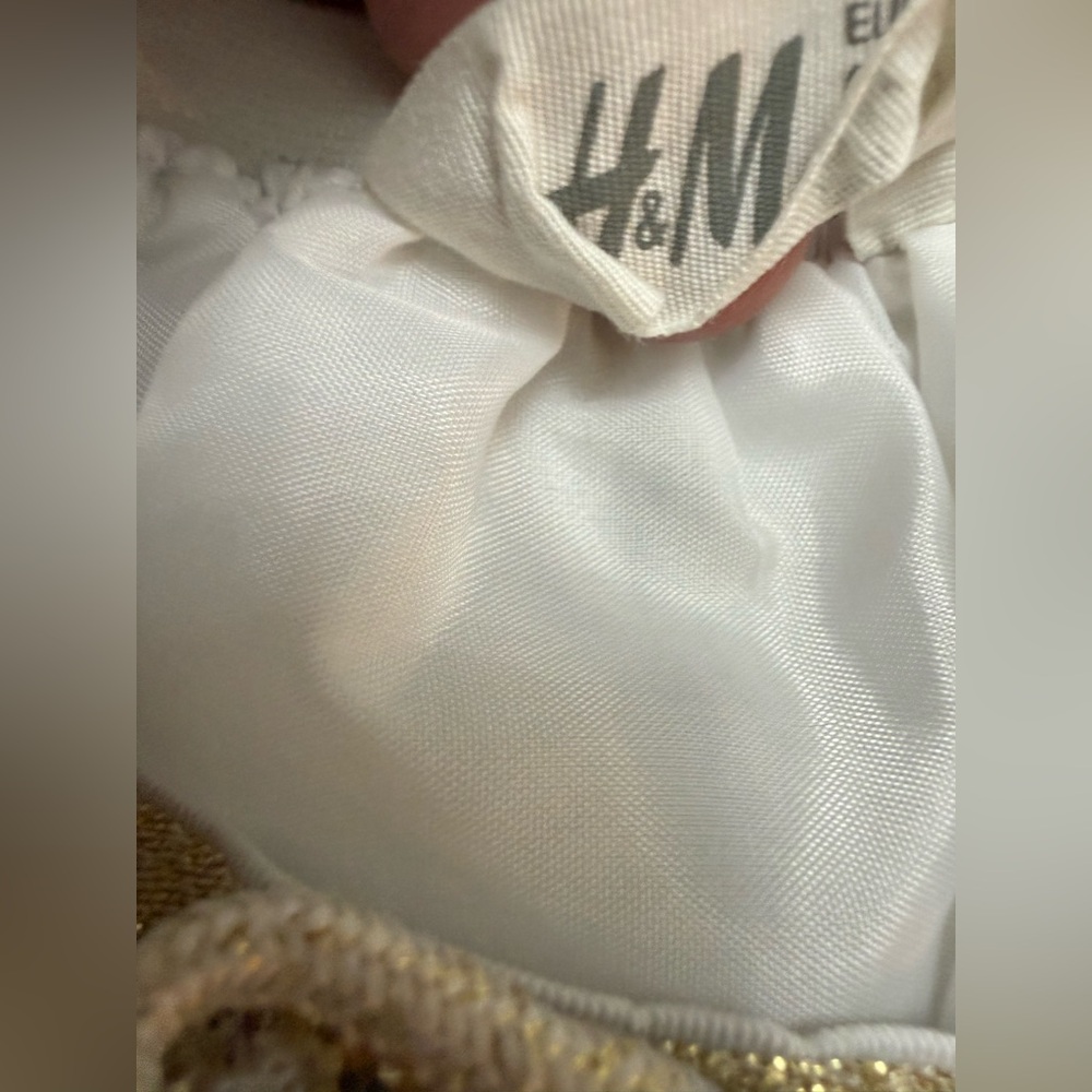 White and Gold Polka Dot Skirt - Picture 4 of 6